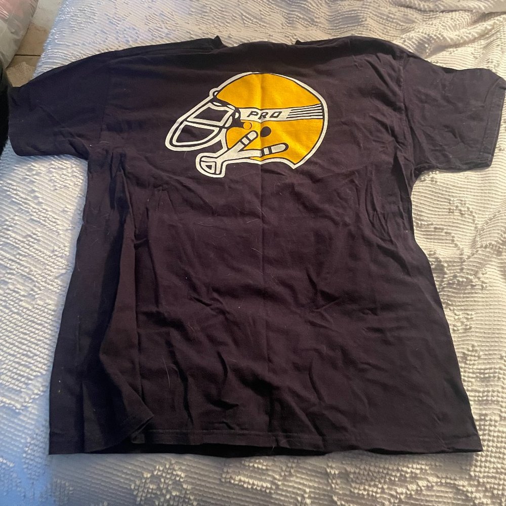 Hane's Beefy Men's Pro Football T-Shirt
